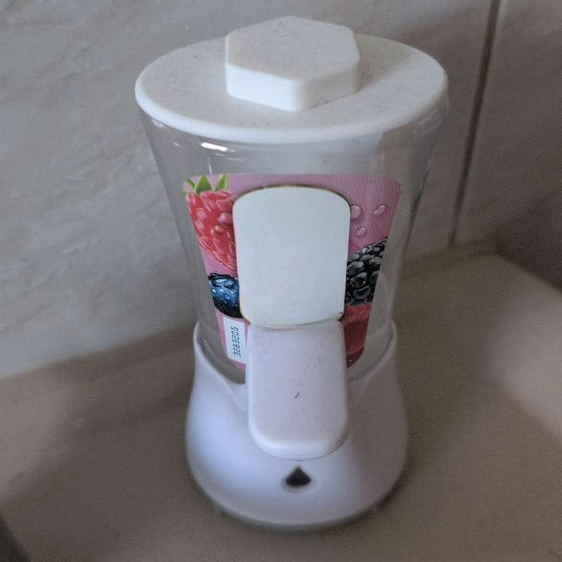 Nootvormige zeepdispenser verv - Soap Making Jug recensie en prijs